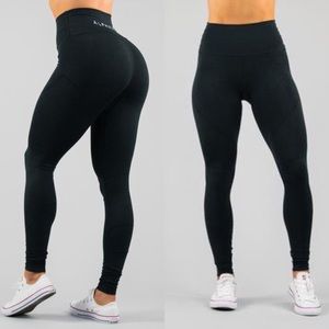 ❌SOLD❌ Alphalete Revival Leggings in Black